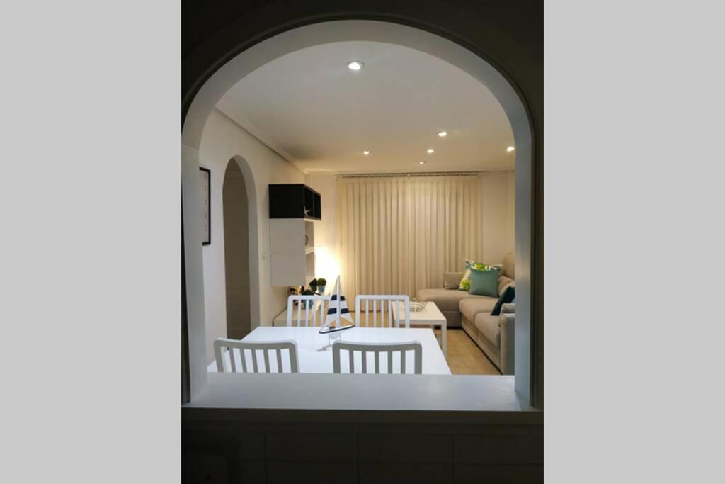 Relájate y disfruta del sol en hermosas playas, apartamento espectacular  Santa Pola Exterior foto
