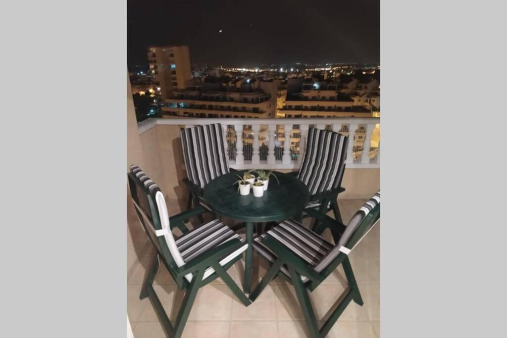 Relájate y disfruta del sol en hermosas playas, apartamento espectacular  Santa Pola Exterior foto